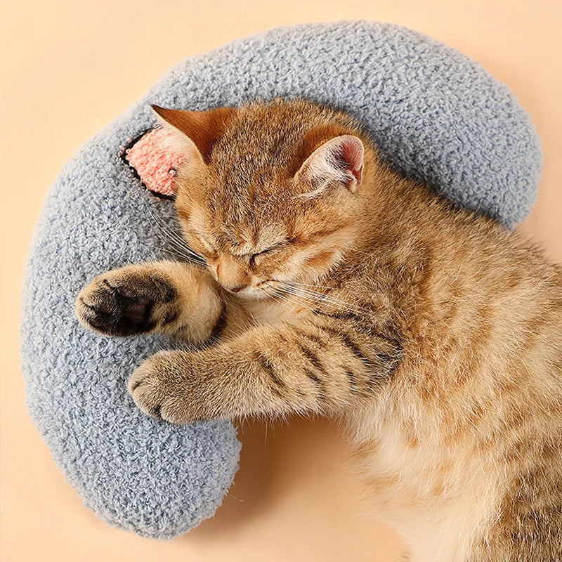 Cuddly U-shaped Pet Cushions